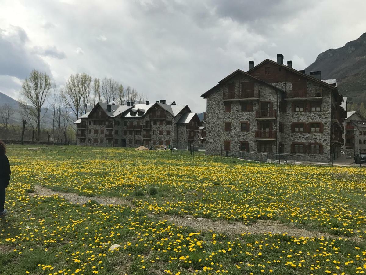 Apartamento en benasque Exterior foto